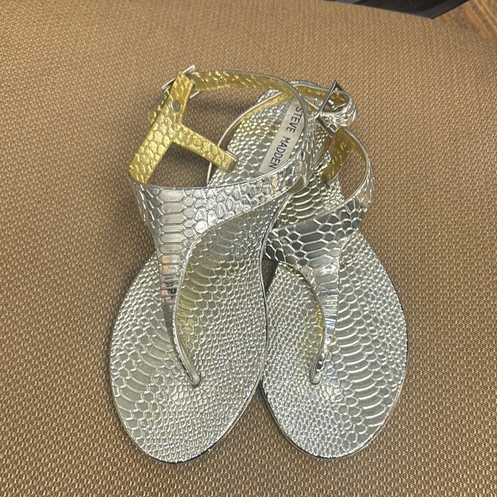 Steve Madden Metallic Textured Sandals - Picture 1 of 5